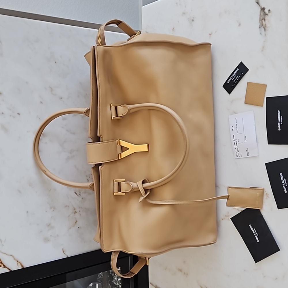 YSL SAINT LAURENT Calfskin Medium Classic Y Cabas Beige